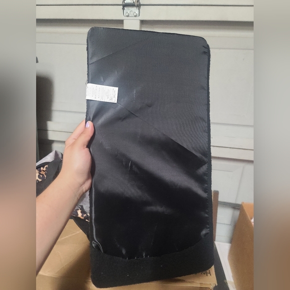 New Cheetah Print Dog Carrier (18x10.5x11) - Picture 7 of 11